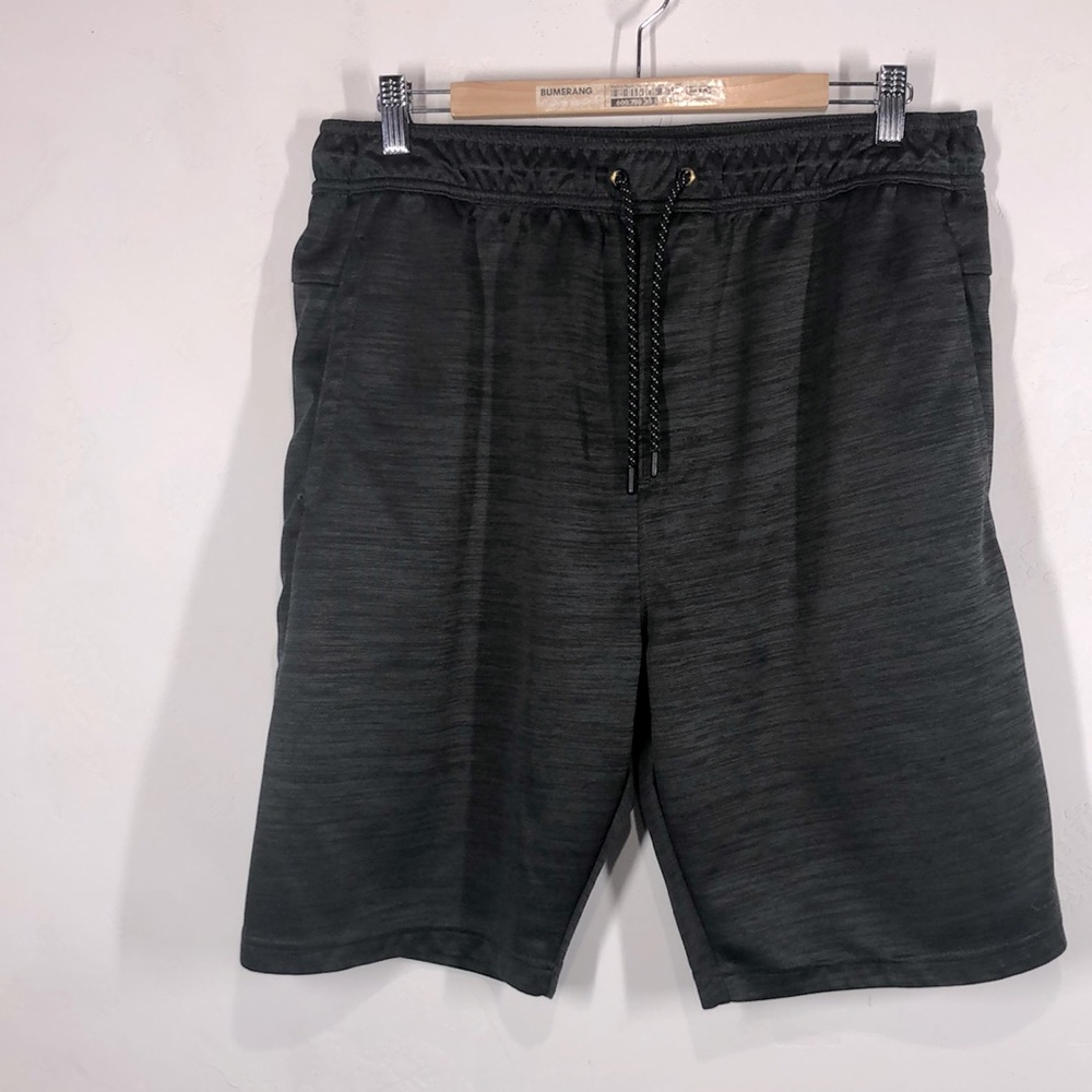 Leg3nd gray workout shorts size large